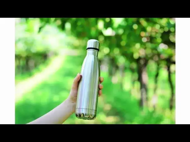 'Video thumbnail for Do Aluminum Water Bottles Keep Drinks Cold'