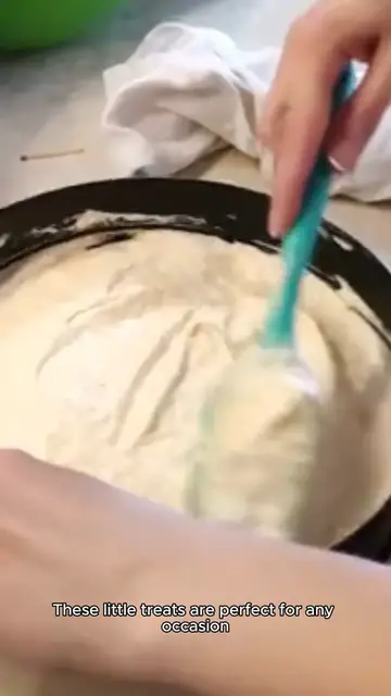 'Video thumbnail for cake pops recipe'
