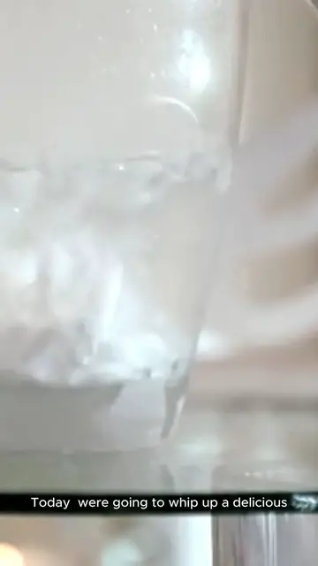 'Video thumbnail for white sangria recipe'