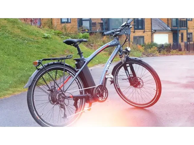 'Video thumbnail for Electric bikes, smart scales & other awesome fitness tech'