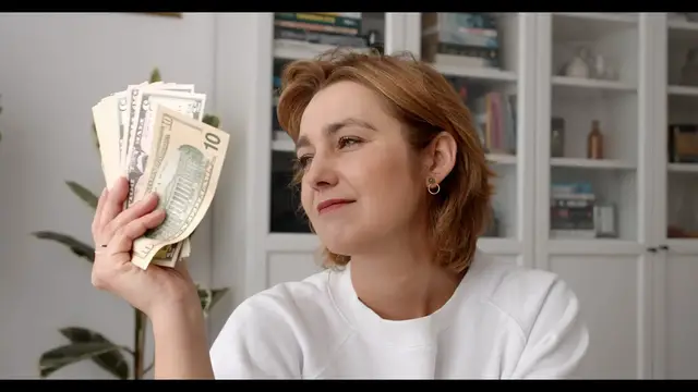 'Video thumbnail for Dollar woman'