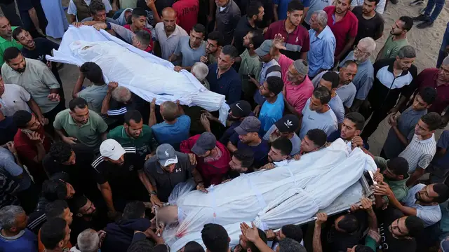'Video thumbnail for Israeli attacks across the Gaza Strip continue, at least six killed during internet blackout'