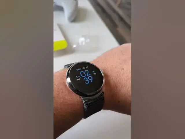 'Video thumbnail for PIXEL WATCH Slim Case from Ringke  🔥🔥🔥 #shorts'