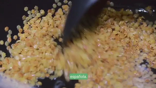'Video thumbnail for Cómo preparar un delicioso Arroz Negro en 4 minutos'