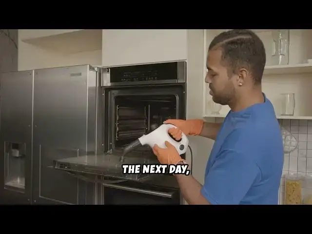 'Video thumbnail for How to Clean Oven Easy Step by Step Guide'