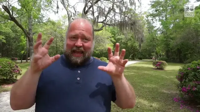 'Video thumbnail for Flying Cockroaches & 10 Shocks of Visiting South Carolina'