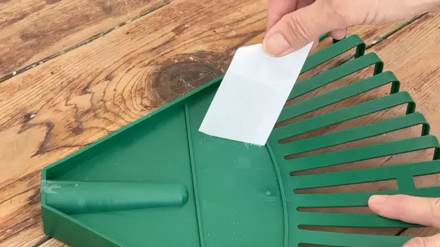 'Video thumbnail for Grab a Dollar Store rake for this BRILLIANT storage hack!'