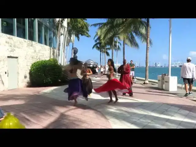 'Video thumbnail for Nagada Sang Dhol and Sadi Gali at River Walk'