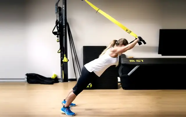 'Video thumbnail for TRX Pullover Combined with Back Row'