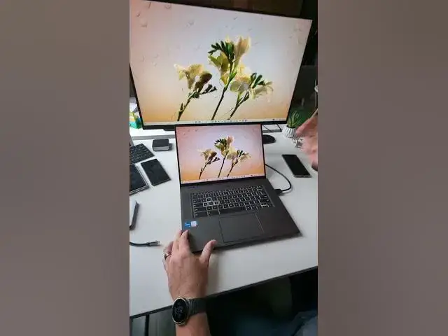 'Video thumbnail for Chromebook External Monitor Support! IT JUST WORKS 😲 #shorts'