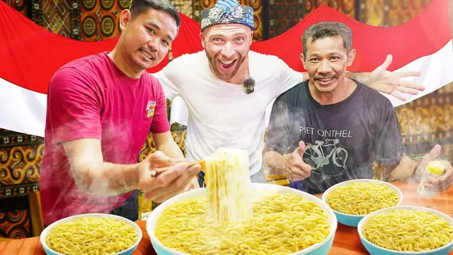 'Video thumbnail for Sundanese Noodle Kings of Bandung, Indonesia!'