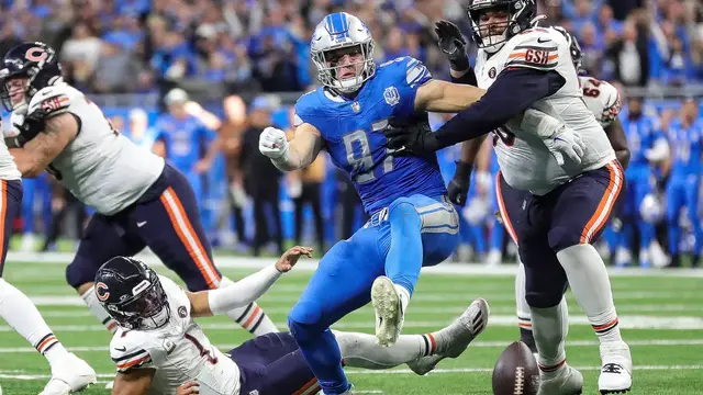 'Video thumbnail for Who Will Be the NFL Defensive Player of the Year in 2025?'