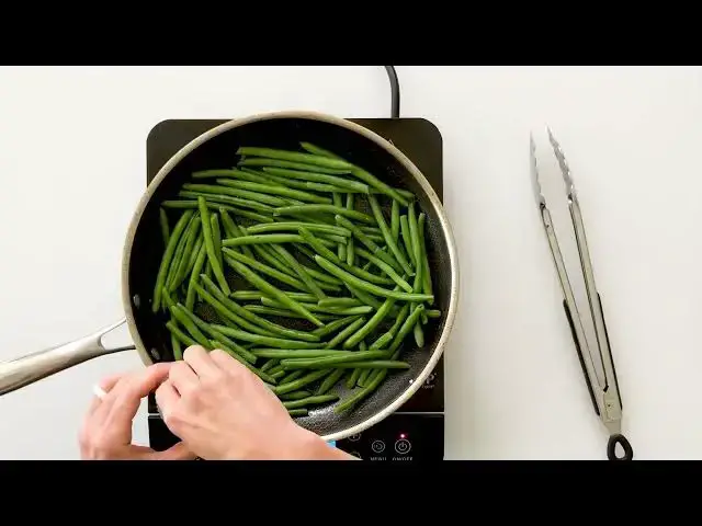 'Video thumbnail for Crispy Green Beans with Toasted Almonds in ONE Skillet   Hexclad720P HD'