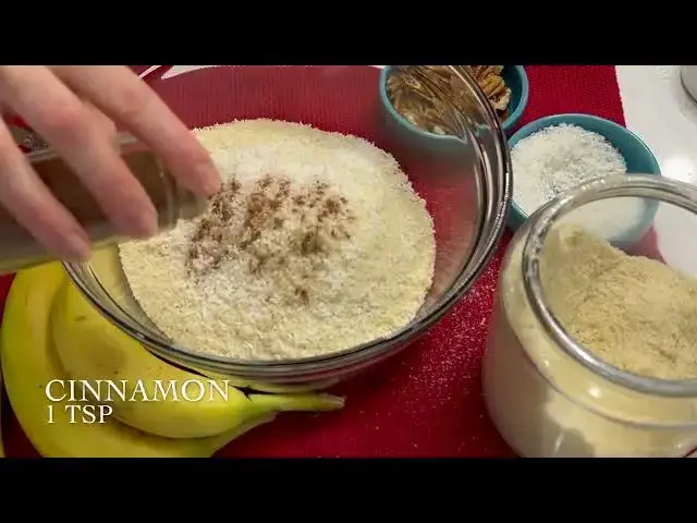 'Video thumbnail for Quick   Easy Almond Flour Banana Cookies 720P HD'
