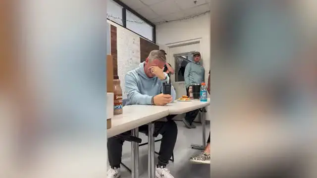 'Video thumbnail for Retiring Police Chief Cries Hearing Wife On Final Sign-Off Call | Happily TV'