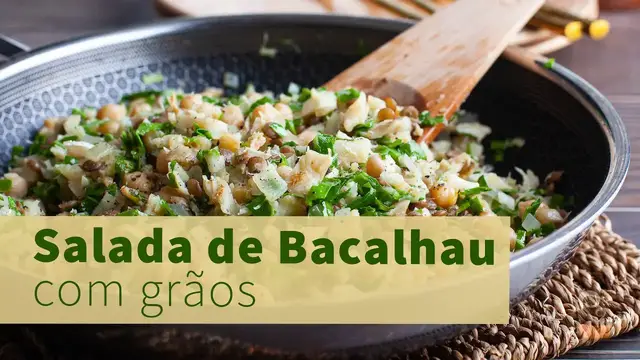 'Video thumbnail for Receita saudável e deliciosa - salada de bacalhau com grãos fácil de fazer!'