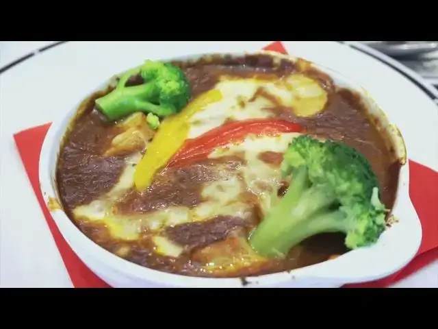 'Video thumbnail for 8 Budget-Friendly Dinner Recipes for Families – Easy & Delicious! 🍽️💰'