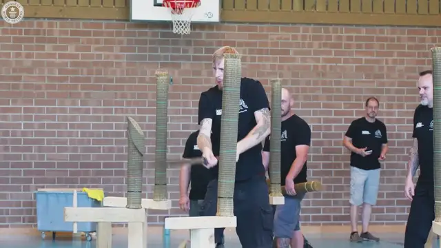 'Video thumbnail for Most martial arts sword cuts in one minute (rice straw)'