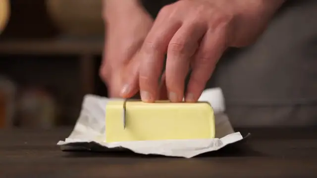 'Video thumbnail for From Sticky Honey to Stunning Cake — No Fuss, No Rolling'