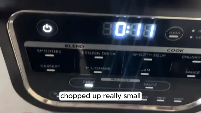 'Video thumbnail for Soup Maker Broccoli and Cheddar Cheese Soup - A Ninja Soup Maker Recipe'