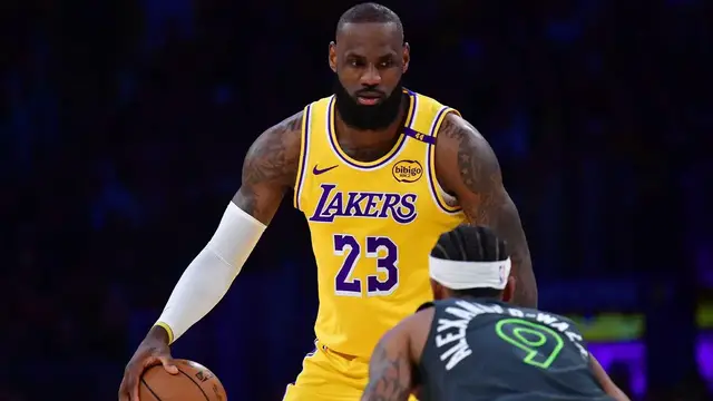 'Video thumbnail for Was Lebron Snubbed on the Dinner Invite?'