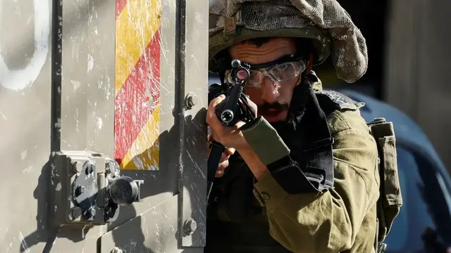 'Video thumbnail for Killed while waiting for food: Israeli soldiers speak to media about orders to shoot'