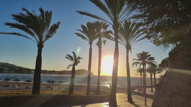 'Video thumbnail for Santa Ponsa (Mallorca) in Autumn - Snapshots'