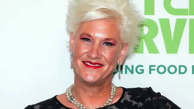 'Video thumbnail for Food Network Mourns Anne Burrell: Star Tributes, Her Best Cooking Tips, & Shows To Remember Her By'