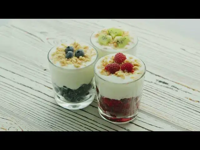 'Video thumbnail for 5 Easy No-Bake Desserts Everyone Will Love! 🍰✨'