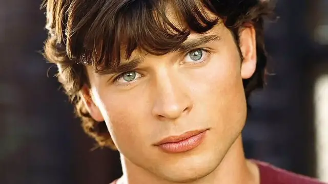 'Video thumbnail for Why Hollywood Won't Cast Tom Welling Anymore'