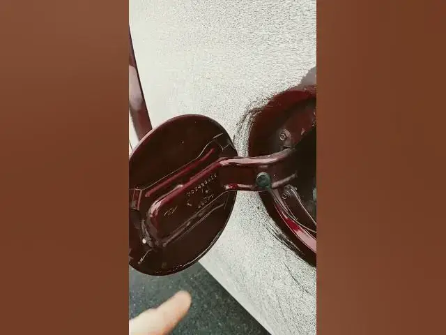 'Video thumbnail for Ford F-250 Gas Cap Secret 🪝!!!'