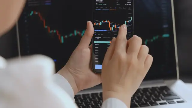 'Video thumbnail for Island Reversal Pattern_ A Key Price Action Strategy'