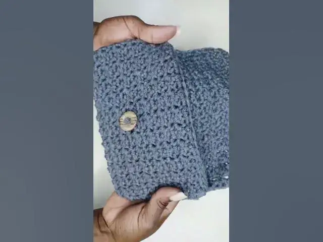 'Video thumbnail for My First Purse👛😍#crochet #shorts #Sitn'crocher#crochettutorial'