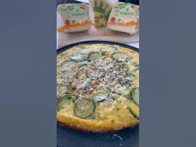 'Video thumbnail for FRITTATA DI ZUCCHINE #cuisineitalienne #foodie #frittata #food'