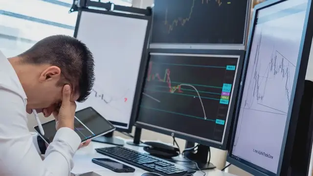 'Video thumbnail for S&P 500_ Potential Major Correction Looming in 2025_'