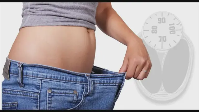 'Video thumbnail for MCT Oil: Benefits and Potential Side Effects'
