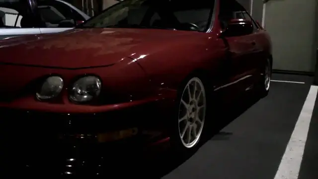 'Video thumbnail for Peter's 1995 Acura Integra GSR w/ OEM 5Lug ITR's'