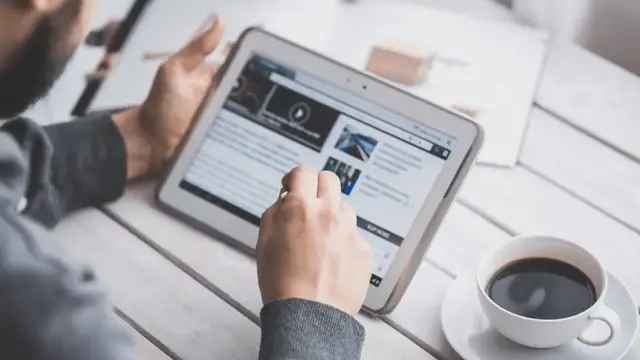 'Video thumbnail for E Ink Tablets: Are They Right for You?'