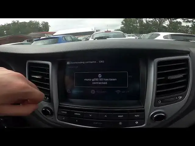 'Video thumbnail for How to Check Contact List on Radio Display in Hyundai Tucson III ( 2015 – 2020 ) | Phonebook'