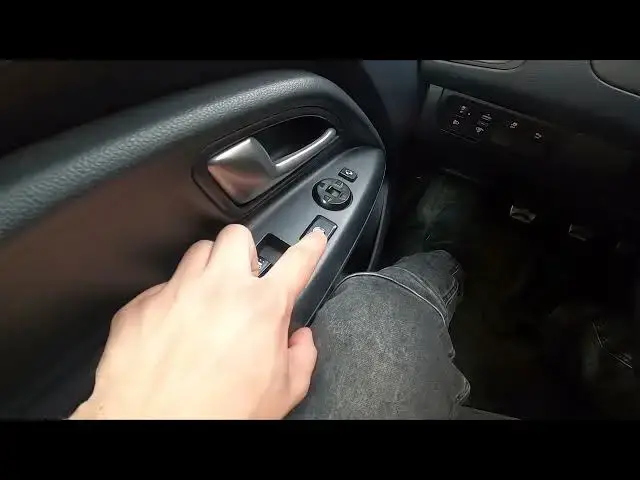 'Video thumbnail for How to Automatically Lock and Unlock Side Windows in Kia Rio III ( 2011 – 2016 )'