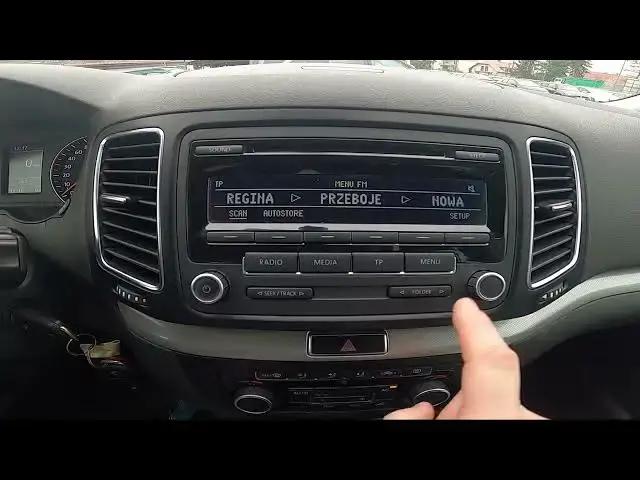 'Video thumbnail for How to Scan for Radio Stations in Volkswagen Sharan II ( 2010 – now ) - Find new Radio Stations'