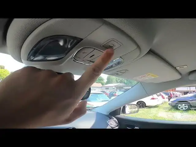 'Video thumbnail for How to Remotely Open and Close the Trunk in Jeep Compass II ( 2017 - now ) - Open Tailgate'