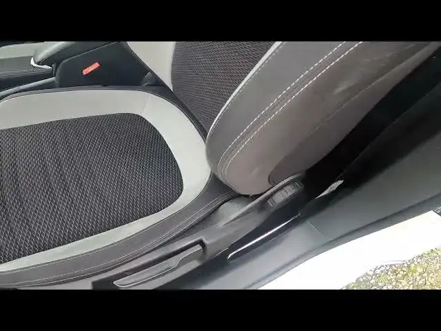 'Video thumbnail for How to Change Seat Position in Volkswagen Scirocco III - Adjust Seat Position'