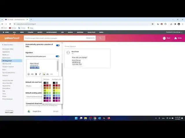 'Video thumbnail for How to Create a Custom Email Signature in Yahoo Mail'
