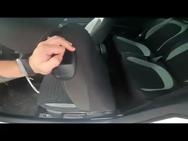 'Video thumbnail for How to Fold Driver Seat in Volkswagen Scirocco III ( 2008 - 2017 )'