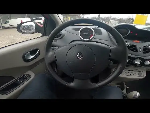 'Video thumbnail for How to Use Horn in Renault Twingo II ( 2007 - 2014 ) - Enable Horn'