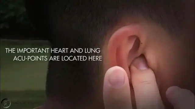 'Video thumbnail for Easy 5-step acupressure massage on the ear to try right NOW'