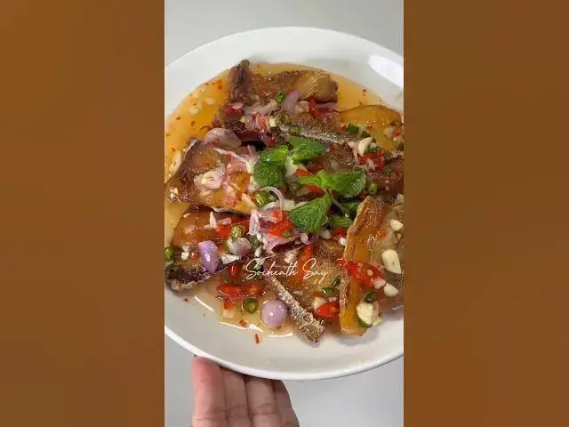 'Video thumbnail for ត្រីប្រាសំយ៉ុងជូរអែម'