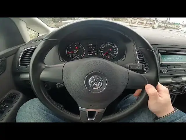 'Video thumbnail for How to Check Current Fuel Consumption in Volkswagen Sharan II ( 2010 – now )'