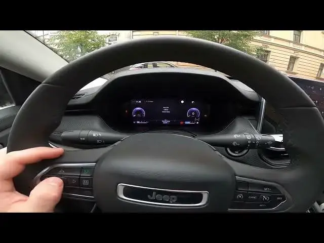 'Video thumbnail for How to Change Instrument Cluster Display Organization in Jeep Compass II Facelifting  (2021 - now)'